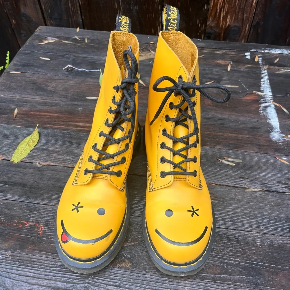 Dr. Martens Yellow Combat Boots with Smiley Face - Picture 1 of 8